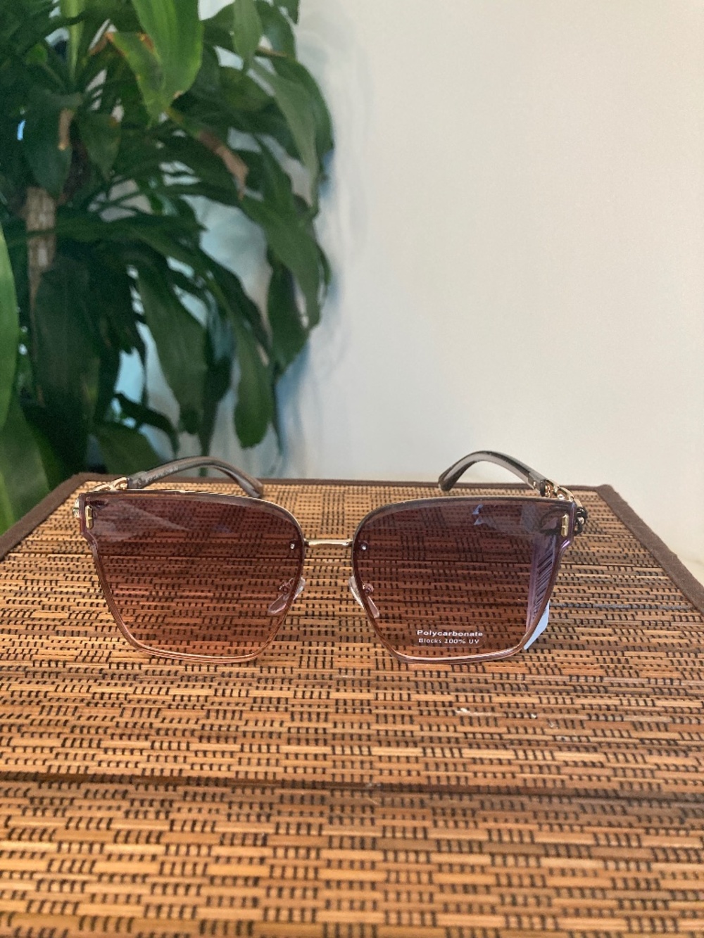 Semi Rimless Square Fashion Sunglasses (MP31733AP)